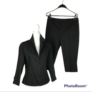 Vintage Anne Klein black pique jacket 14 with capri pants 12P